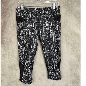 Athleta Black Speckled Print Capri Leggings Workout Athletic Pants Womens M